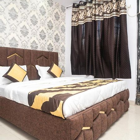 Hotel Gs International Couple Friendly At Delhi University ניו דלהי מראה חיצוני תמונה