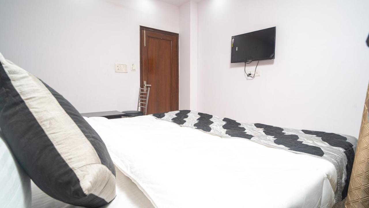 Hotel Gs International Couple Friendly At Delhi University ניו דלהי מראה חיצוני תמונה