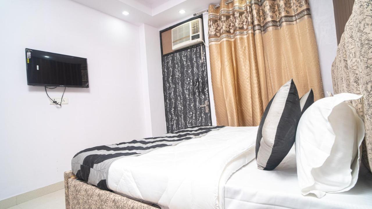 Hotel Gs International Couple Friendly At Delhi University ניו דלהי מראה חיצוני תמונה